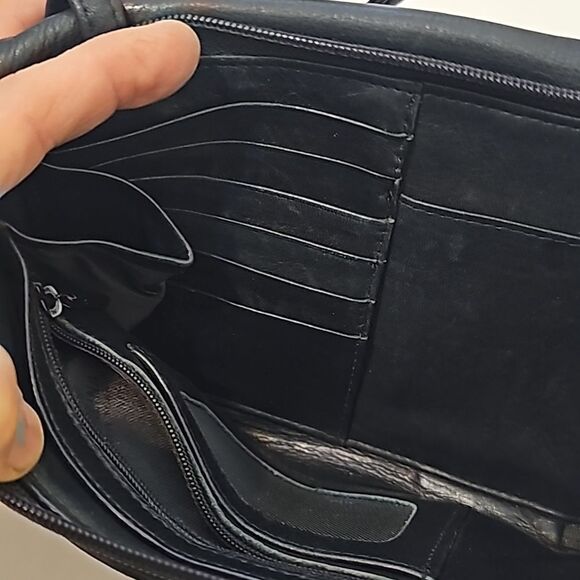 Perlina vintage leather crossbody purse - Picture 4 of 9